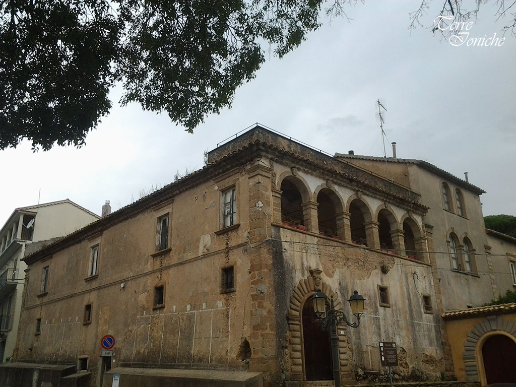 Sant'Andrea Apostolo dello Ionio Il nostro itinerario di visita Sant'Andrea Apostolo dello Ionio Il nostro itinerario di visita